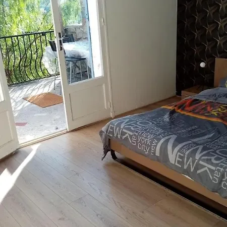 شقة Haut De Villa Hyeres Hyères